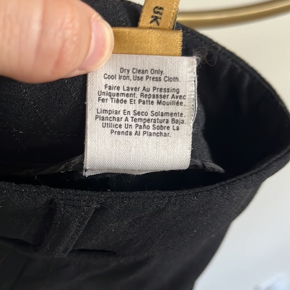 Donna Karan High Rise Slim Wide Leg Wool Blend Black Pinstriped Trousers 4 - Picture 9 of 10